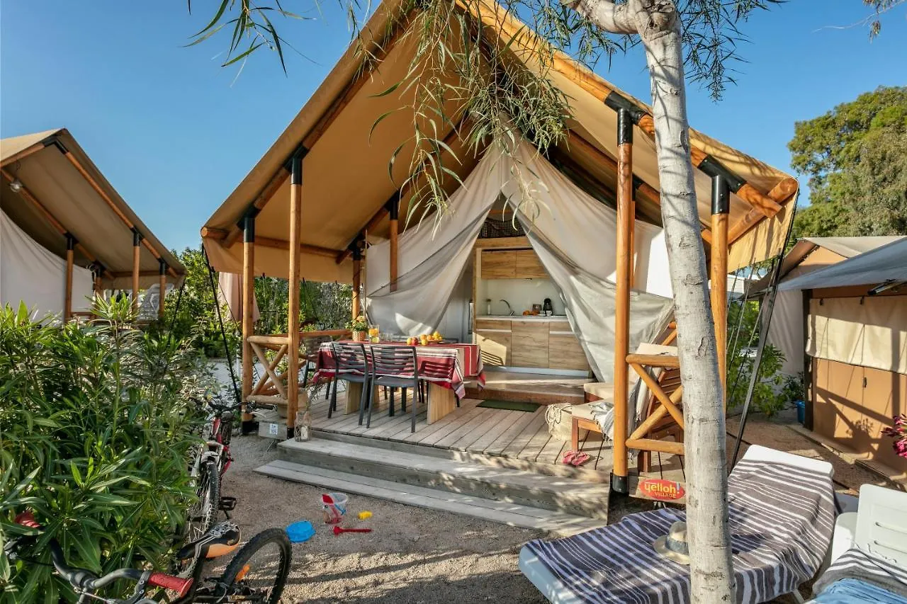 Camping Gavina Creixell Kemping