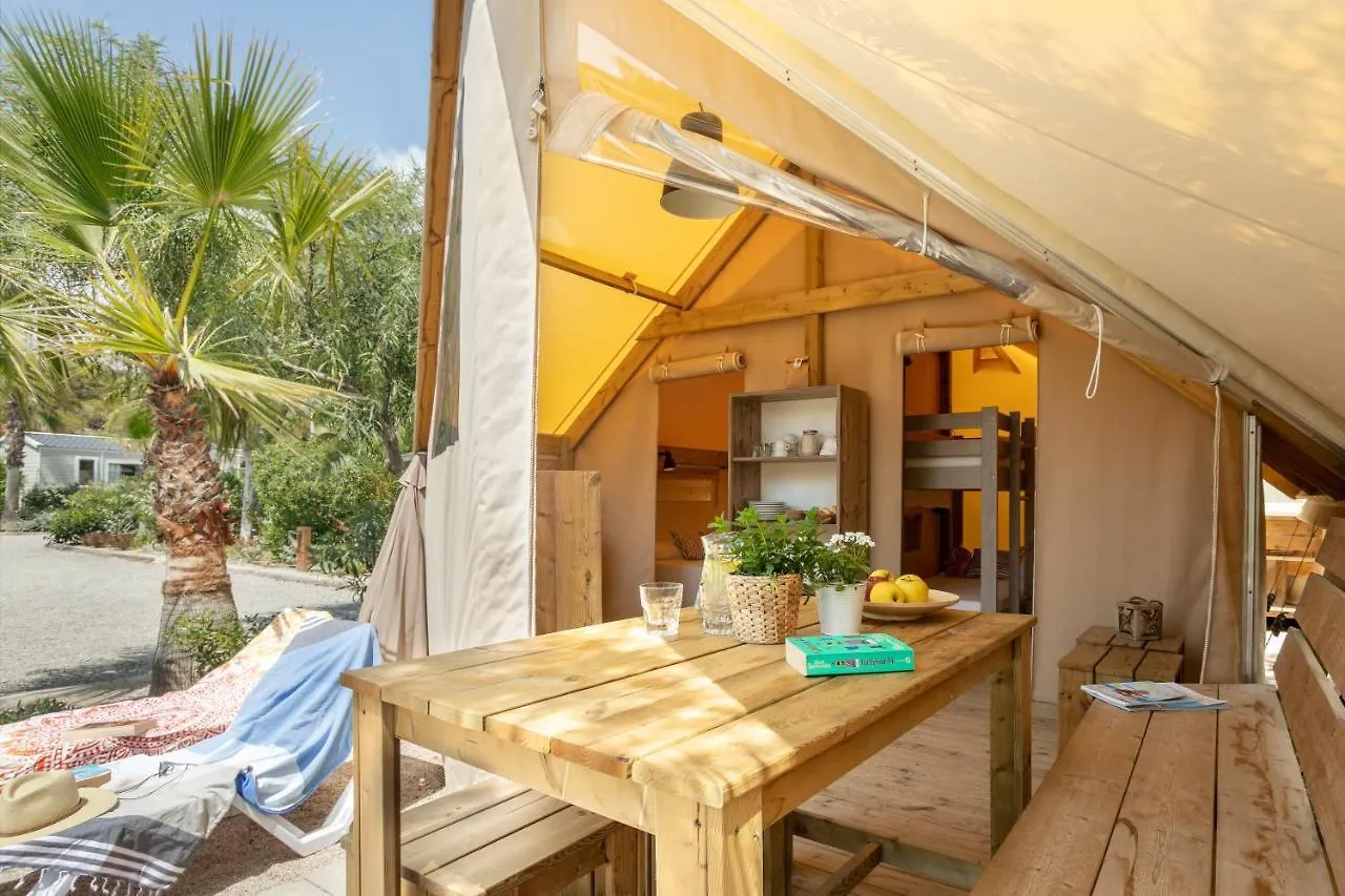Camping Gavina Creixell Kemping